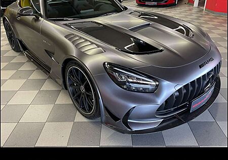 Mercedes-Benz AMG GT Black Series Dt. Auto*unfallfrei*Carbon