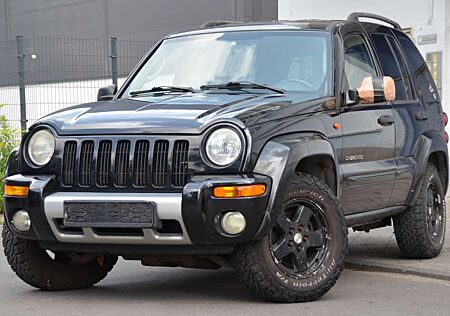 Jeep Cherokee 2.8 CRD Sport/ AHK / KLIMA/ TÜV 05/2027