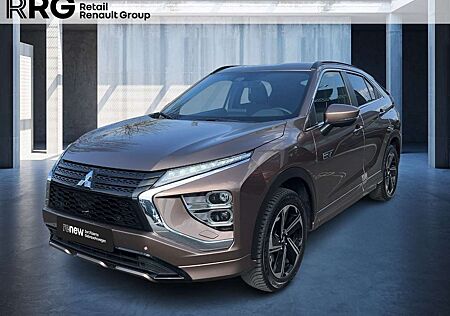 Mitsubishi Eclipse Cross 2.4 Plug-IN 4WD Navi 360 Grad Kam