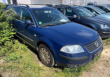 VW Passat Variant Volkswagen 1.6 TÜV 09/25 aus 1. Hand