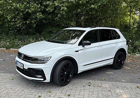 VW Tiguan Volkswagen Highline 4 Motion R-Line black style