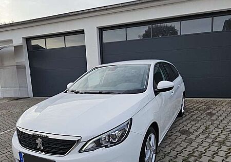 Peugeot 308 SW BlueHDi 130 Stop & Start Active