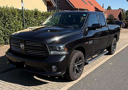 Dodge RAM 1500 Sport
