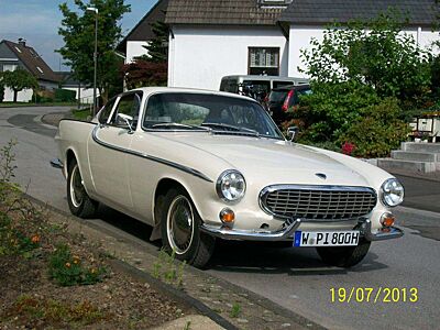 Volvo P1800