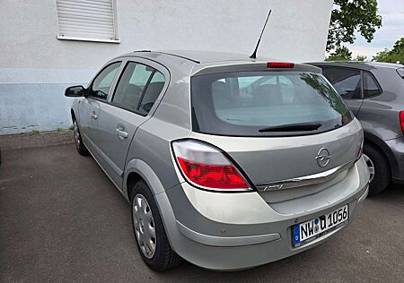 Opel Astra 1.4 Edition