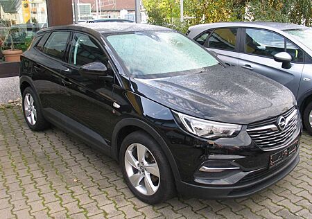 Opel Grandland X 1.2 Turbo 96kW Edition