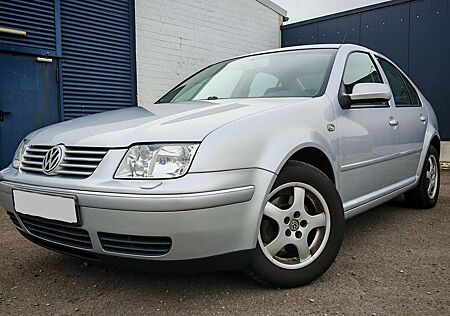 VW Bora Volkswagen 1.6 Pacific**Klima**Sitzheizung**Euro4**Tüv