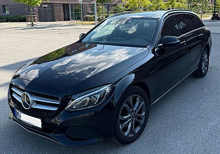 Mercedes-Benz C 220 d 4Matic T 9G-TRONICAvantgarde