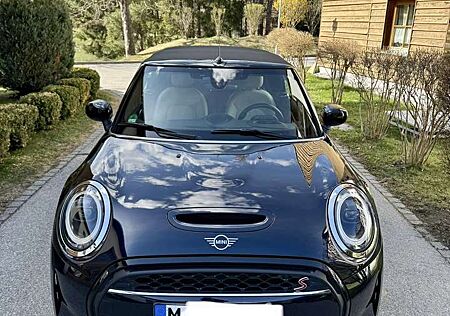 Mini Cooper S Cabrio Aut. Yours Trim