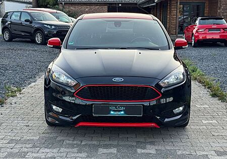 Ford Focus 1,0 EcoBoost 92kW ST-Line Black