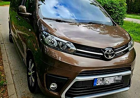 Toyota Pro Ace Proace L2 Shuttle Comfort