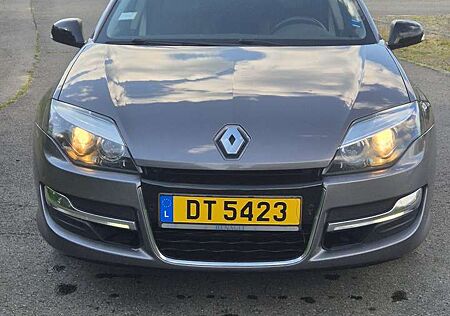 Renault Laguna dCi 110 FAP EDC Bose Edition