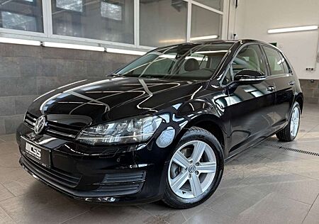 VW Golf Volkswagen VII DSG Massage Navi Leder Xenon SHZ PDC