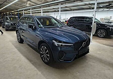 Volvo XC 60 XC60 B4 Plus Dark AWD Automatik StdHz*ACC