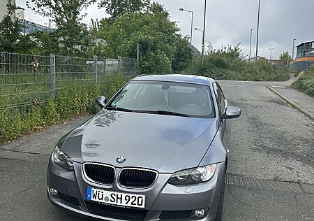 BMW 320i 320 Coupe