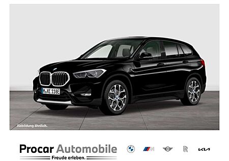 BMW X1 xDrive25e PANO RFK NAVI LED Sound Syst. LM