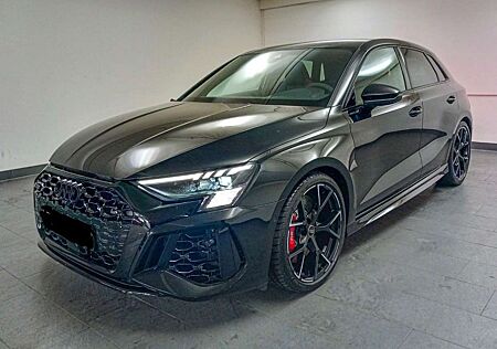 Audi RS3 Sportback quat. 5J Ga. Matrix B&O ACC HUP WR