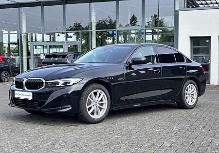 BMW 320d 320 xDrive Aut. / Standheizung / Park Assistant