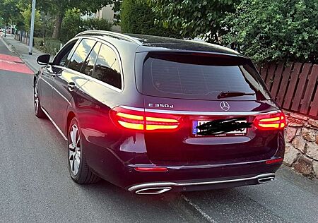Mercedes-Benz E 350 d T 9G-TRONIC