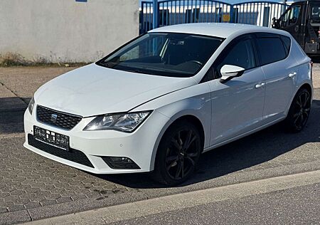 Seat Leon Style/Navigationssystem/Klimaauto/PDC/