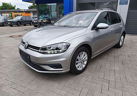 VW Golf Volkswagen VII Klima/AHK/PDC/Bluetooth/Tempo