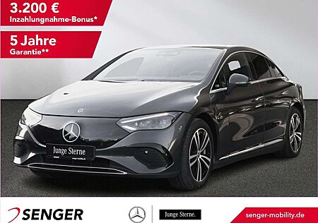 Mercedes-Benz EQE 300 Electric Art Digital-Light Pano Head-Up