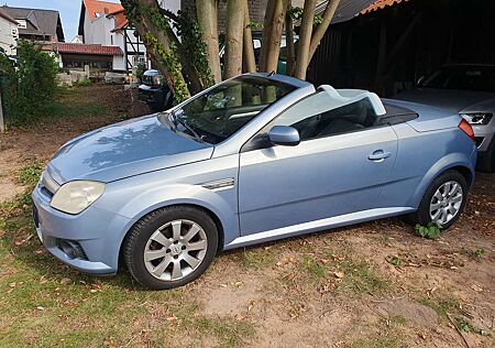 Opel Tigra Twin Top 1.4 Cabrio