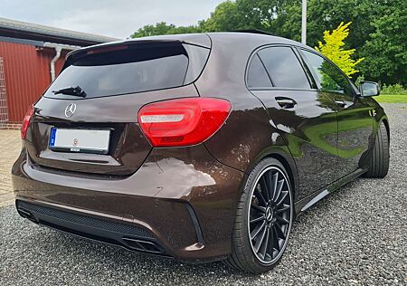 Mercedes-Benz A 45 AMG Performance Sportwagen