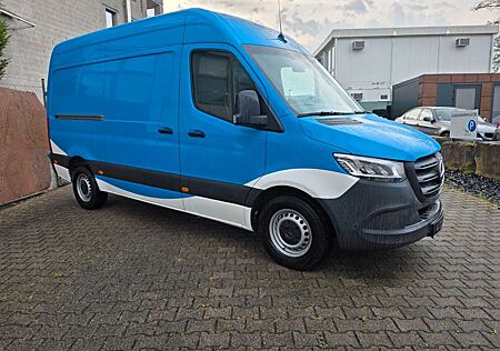 Mercedes-Benz Sprinter 317 RWD L2H2*9GT*LED*STANDHEIZUNG*KAM