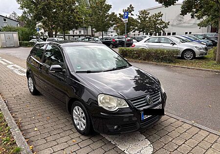 VW Polo Volkswagen TÜV & Service NEU // 3-Türer 1.4 Sportline