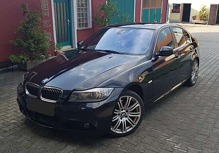 BMW 330d 330 xDrive DPF Aut.