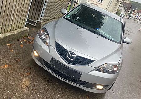 Mazda 2 SKYACTIV-G 90 Center-Line