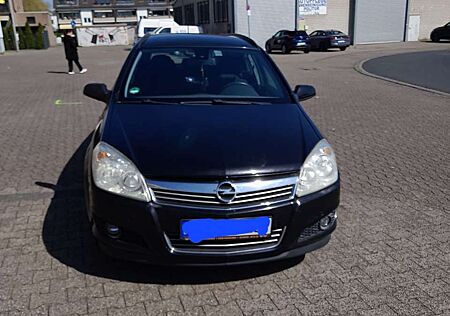 Opel Astra 1.9 CDTI DPF Cosmo