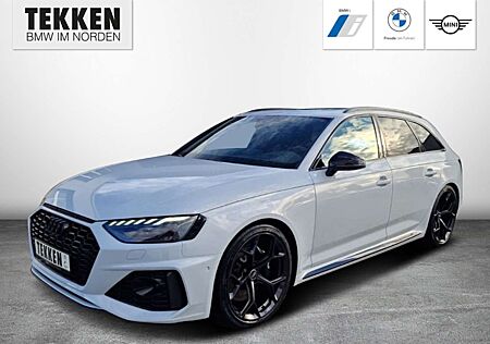 Audi RS4 Copetition Plus/B&O/Carbon Ext./Schalensitze