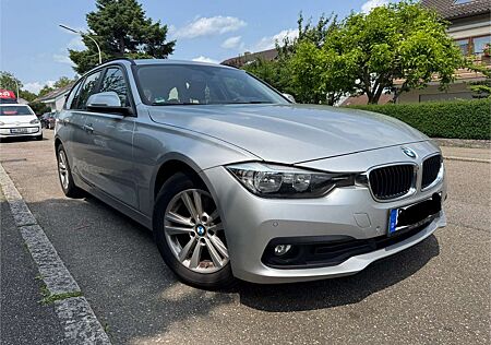 BMW 318d 318 Touring Aut. GROSSES NAVIGATION