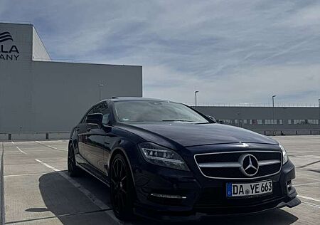 Mercedes-Benz CLS 500 BlueEFFICIENCY 7G-TRONIC Edition 1