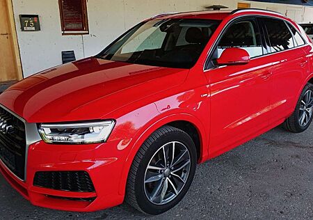 Audi Q3 sport 1.5 TSI 110 kW aut. Navi,LED,Sitzh.,Alu