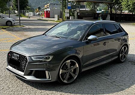 Audi RS3 Sportback-non OPF-B&O-Matrix-RS Sitze-Carplay
