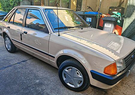 Ford Escort 1,3 L