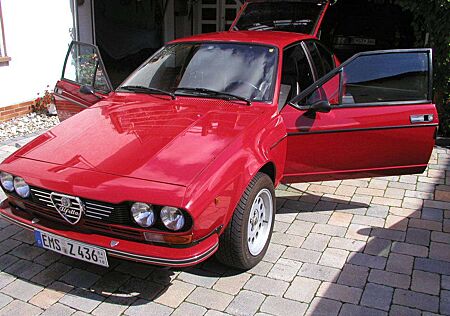 Alfa Romeo Alfetta GTV 2.0