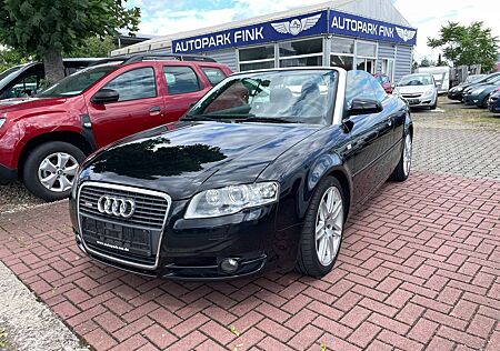 Audi A4 1.8 T Kabrio S line Ausstattung