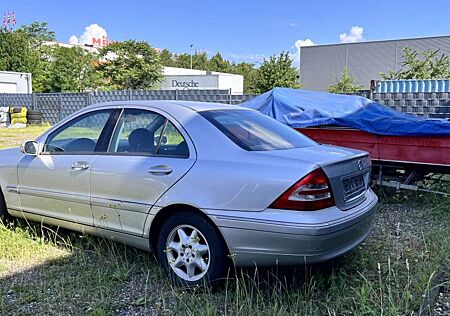 Mercedes-Benz C 180 (203.035)