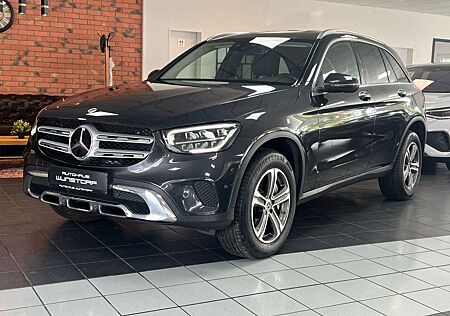 Mercedes-Benz GLC 220 d 4M PANO/AHK/LEDER/KAMERA/LED/ACC/FL/