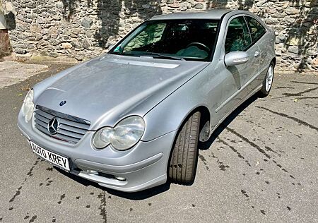 Mercedes-Benz C 200 Kompressor SH-GEPFLEGT TÜV 3.27 ALLE INSP