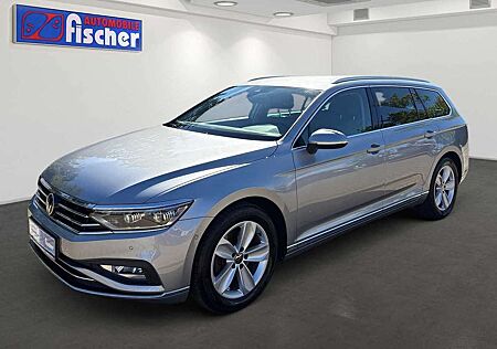 VW Passat Variant Volkswagen 2.0 TDI Elegance Garantie Travelassist AHK Matrix