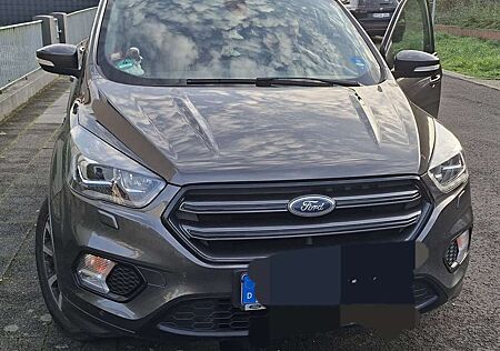 Ford Kuga 2.0 TDCi 4x4 Aut. ST-Line