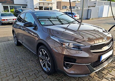 Kia XCeed 1.6T-GDI+Platinum+Pano+Kamera+Sitzbelüft.