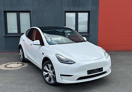 Tesla Model Y Long Range Dual AWD