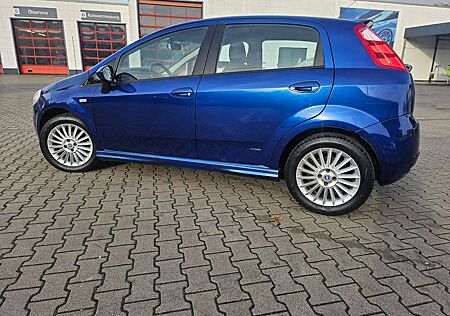 Fiat Grande Punto ,1.4 16V,Klima,Alu,Tüv 06/2026