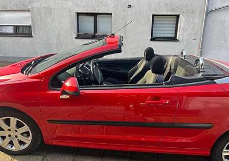 Peugeot 207 CC 120 VTi RC-Line